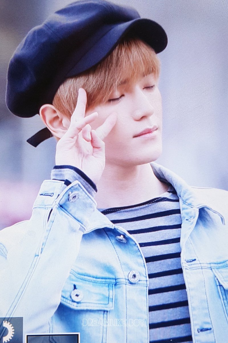 NCTpicto's tweet photo. 180330 #TAEYONG #태용 (cr:dreamlike boy) https://t.co/3pdAJhN1aR