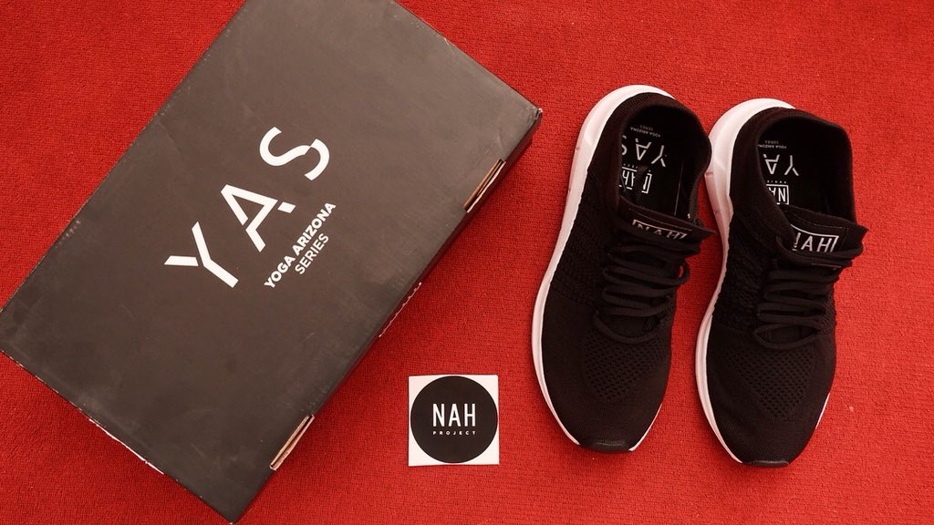 vaLentfun's tweet photo. Lets Around The World With Limited Edition @NahIndonesia YAS "@yogaarizona Series" FlexKnit
.
Produk INDONESIA🇮🇩, dengan Kwalitas Internasional ini emang keren banget, gak Kalah sama Brand dan Merk Luar Negeri, beruntung saya bisa Dapetin Series ini.
#NahProject https://t.co/o8WXUi046K