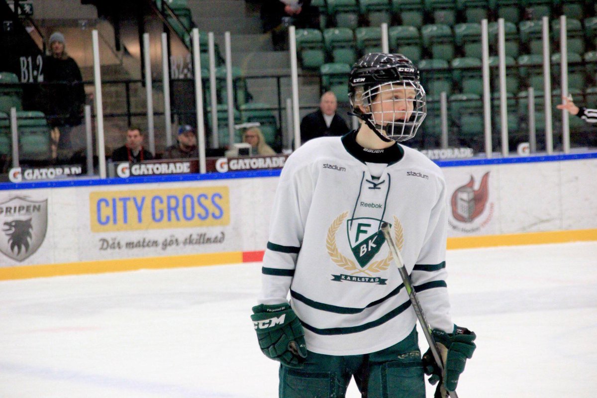 Färjestad U16-mästare efter talangens supershow! Stort grattis! #twittpuck #JuniorSM2018 hockeymagasinet.com/article/farjes…