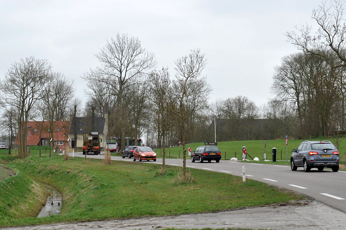 provgroningen's tweet photo. Do. 5 april 18.30-20u inloopavond over de herinrichting van de #N361 in Sauwerd en de onderhoudswerkzaamheden aan deze weg https://t.co/Omo4yBRjmD @N361Veilig https://t.co/IY2b6lPO8a