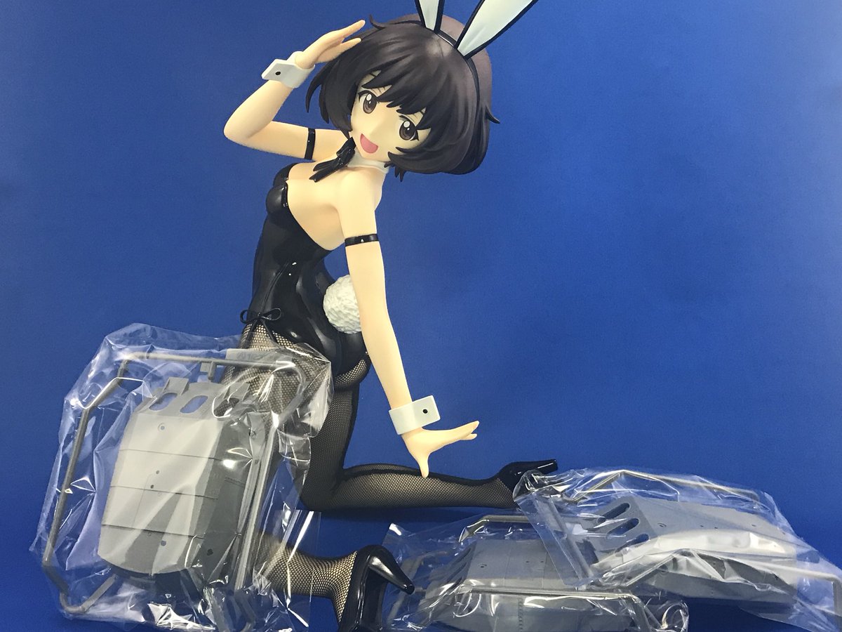 みんへる Wf21冬 1 0戦艦大和九四式46センチ3連装主砲塔 箱でかい でもこれ3基セットなので ひとつひとつはそれほど大きくない 艦これ艤装にするにしても1 6 1 4くらいかな