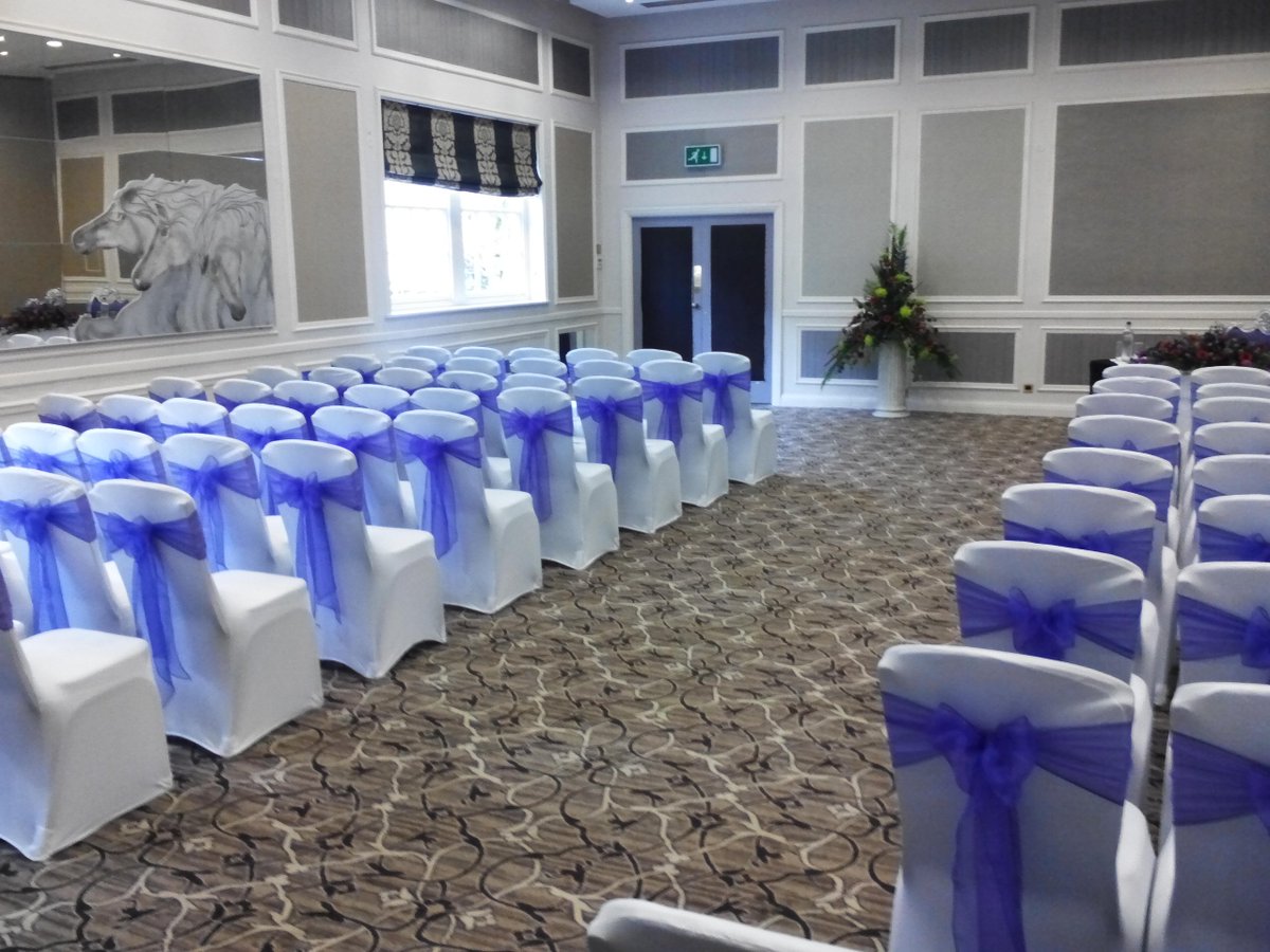 SpreadEagleOxon's tweet image. Contragulations to Natalie Morris and Sam Taylor who getting married @SpreadEagleOxon  today. Followed by their wedding reception and supper for evening guests this afternoon and evening. Natalie later today you will be Mrs Natalie Taylor