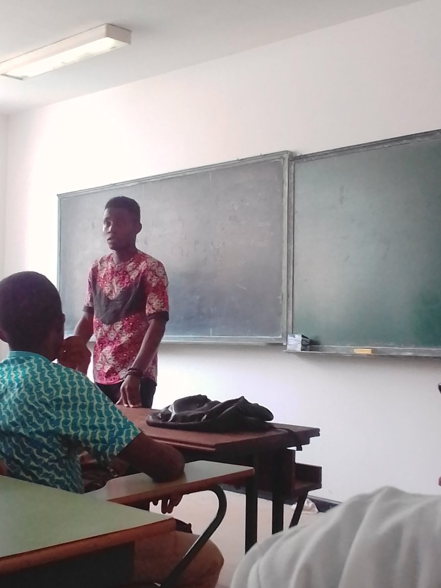 ArianeDjeupang's tweet image. @LeSeedMag  
#Seed
#Seedinnov
#InvolvesInnovationMind
Presentation des differents managers de chaque branche  L1, L2, L3