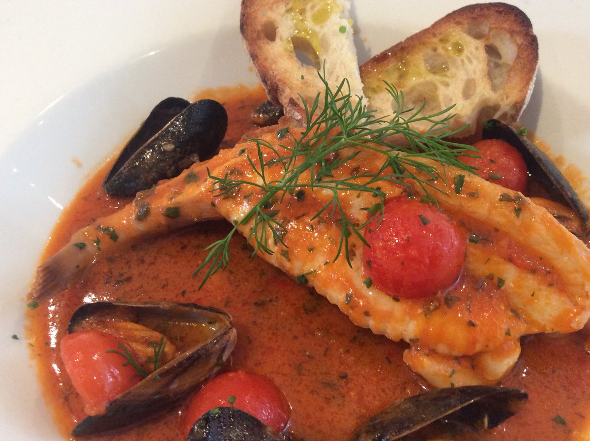 Como Lario Restaurant tweet media