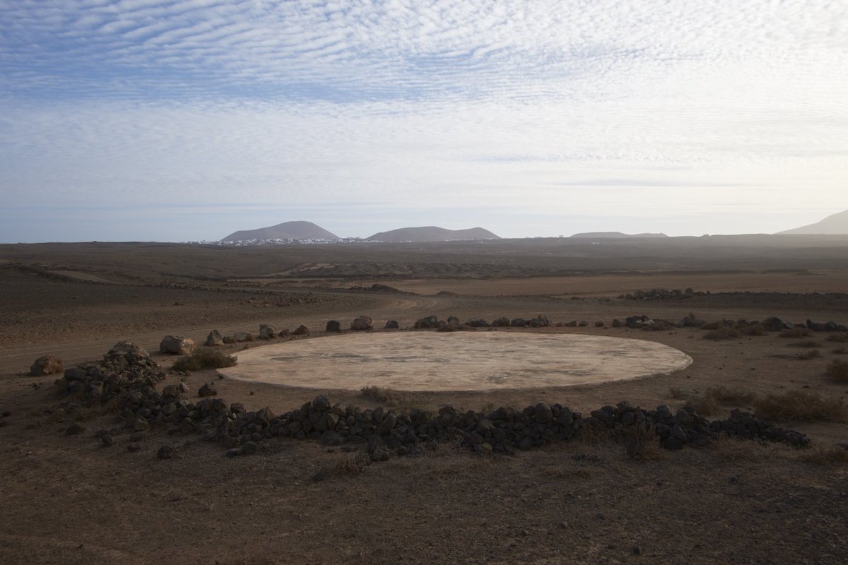 PLATEFORM's tweet image. © Luana Rigolli, Superfici Instabili (Italy)
plateformag.com/magazine/artic…