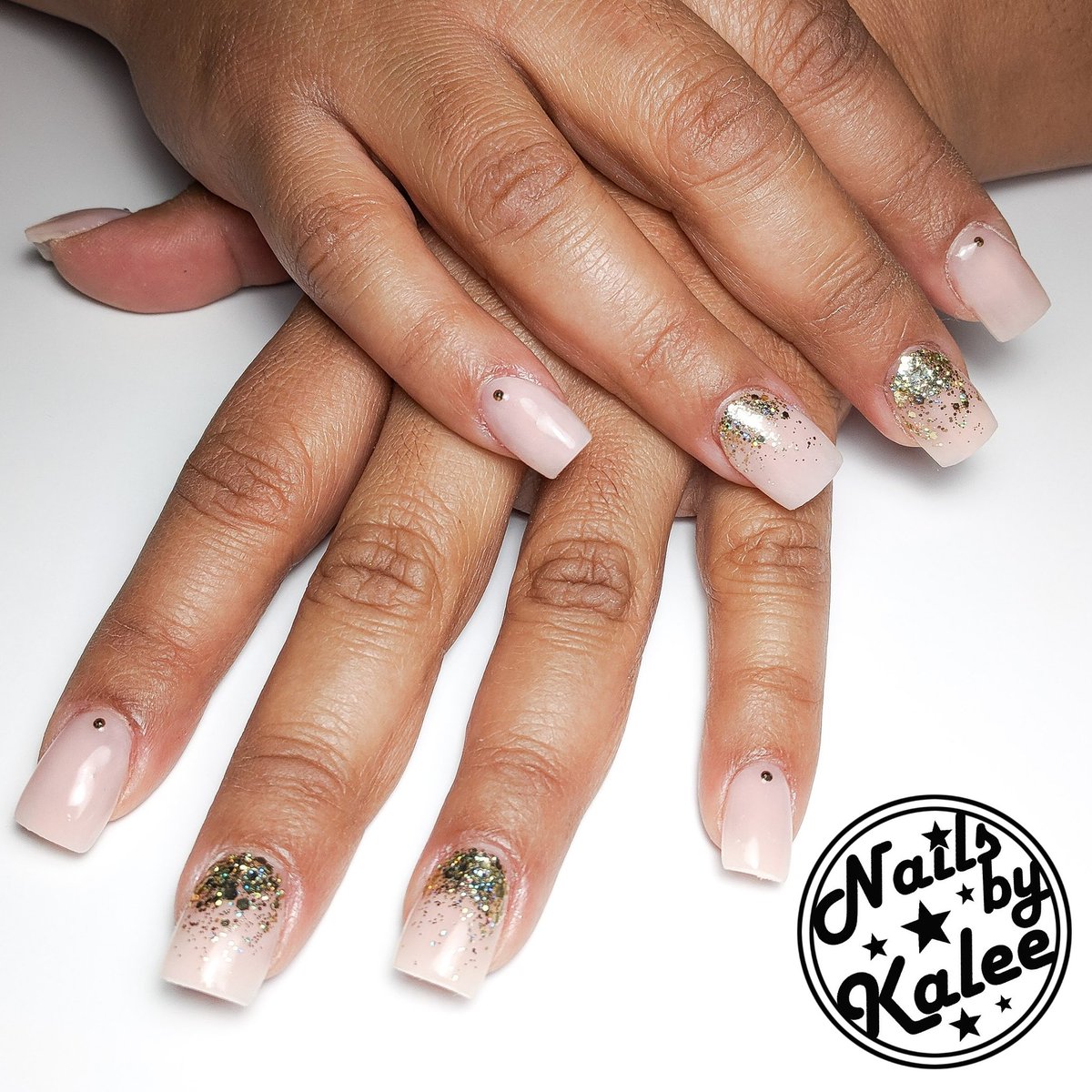 NailsByKalee's tweet photo. Some beautiful nude acrylics and gold sparkle for Aracely :) Have fun at the wedding!
#nailsbykalee #avnails #avnailtech #antelopevalleynails #palmdalenails #palmdalenailtech #661nails #661nailtech #quartzhillnails #rosamondnails #lancasternails #nailart #nails #nailartist #notd https://t.co/gVrhQVjGks
