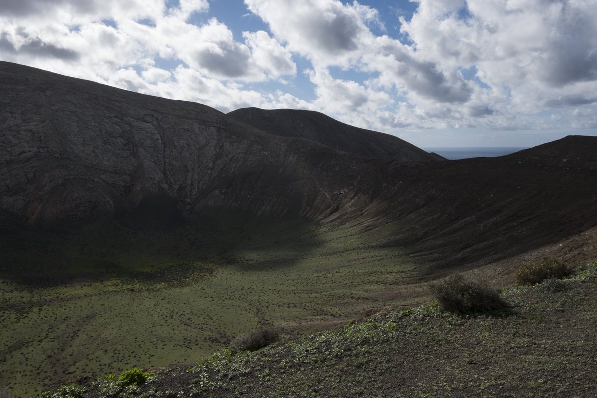 PLATEFORM's tweet image. © Luana Rigolli, Superfici Instabili (Italy)
plateformag.com/magazine/artic…