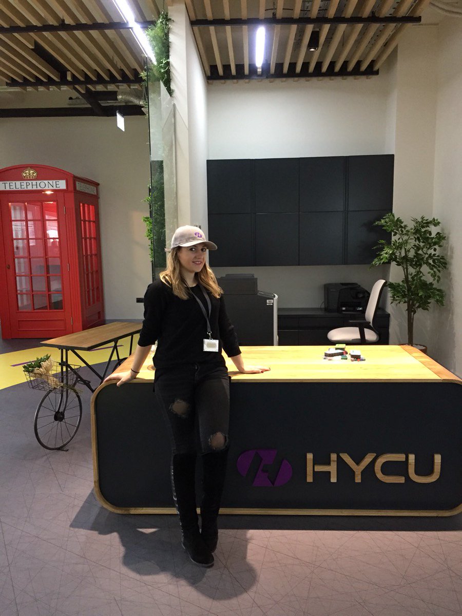 adisa_sinanovic's tweet photo. Amazing #HYCU office in Sarajevo 🔝🔝
#PurplePower https://t.co/vSdKCTZ66Q