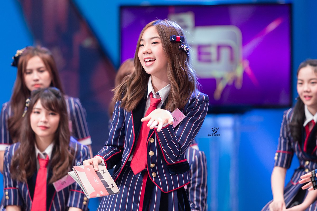 Paradee48's tweet photo. พรุ่งนี้สู้ๆนะ✌✌ เป็นกำลังใจให้ ❤🦈

👉https://t.co/39t9EHLjNB   

#BNK48 #PunBNK48 #Punnana https://t.co/FYL3Fh79DV
