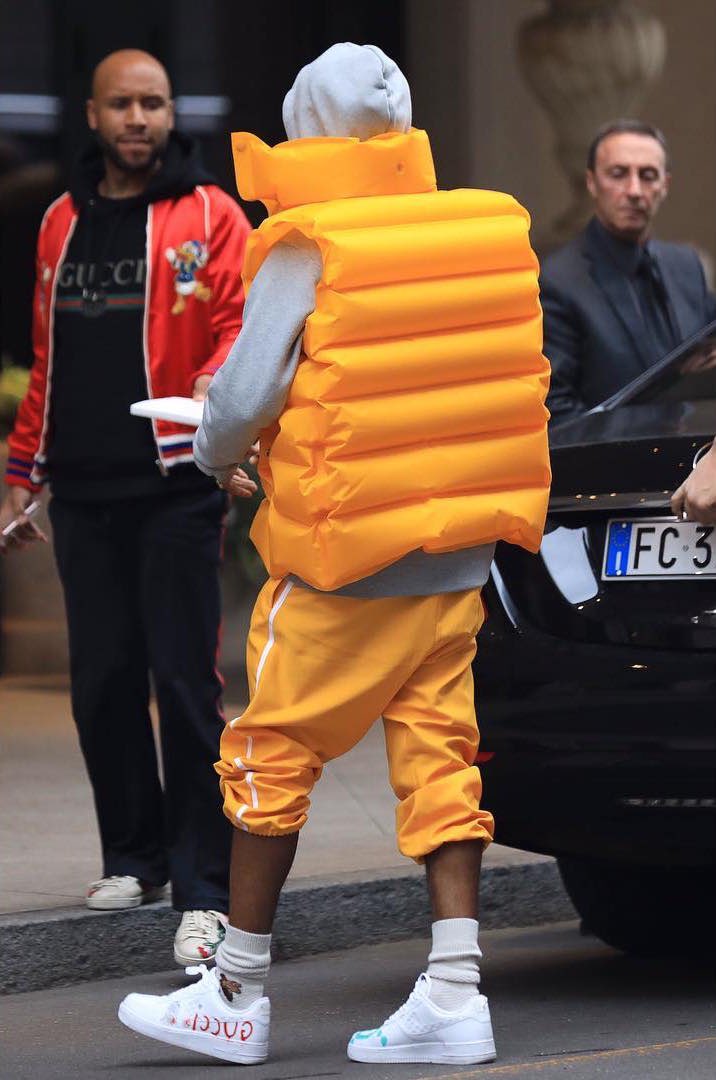 ∴ on Twitter: "A$AP wearing Balenciaga jacket ⚠️ https://t.co/95jmKvP7L9" /