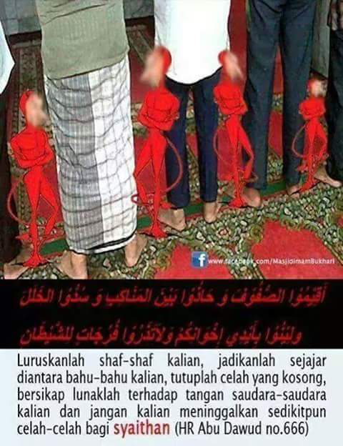 ammawaru's tweet photo. "Shaff diluruskan dan dirapatkan"
Kakinya bu, bukan hanya sejadahnya 💝
#Hijrah #JumatBerkah https://t.co/uXLbMBygZ1