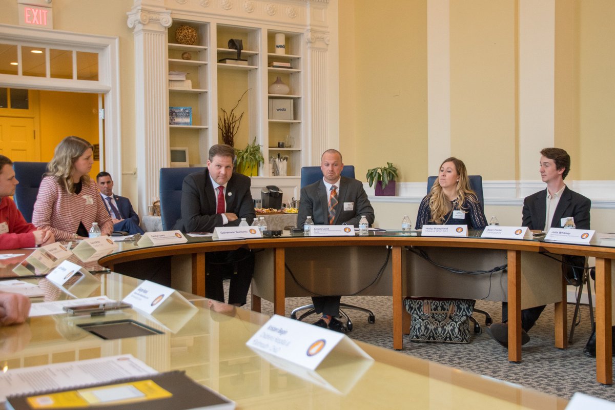 GovChrisSununu's tweet photo. Productive round-table discussion in #MHT last night with members of the @GovsMillennial Advisory Council and various other Millennial business owners and employees on how we can ensure that the Granite State attracts, retains, and engages Millennials! https://t.co/WQBiPmsEcJ
