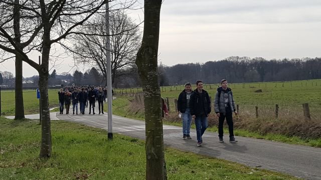 Op Goede Vrijdag namen alle leerlingen van het eerste t.e.m. het vijfde jaar, ten voordele van Sint-Vincentius, deel aan een sponsortocht.