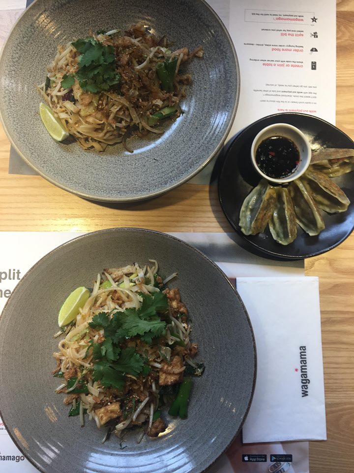 OracleHosp's tweet photo. The #OracleHospCommunity enjoyed supporting @wagamama_uk at the launch of their #wagamamgo app. We are tempted to order another Yaki Soba to go please 🍜 https://t.co/FixuDdVNTd https://t.co/hhqfeOJx7t