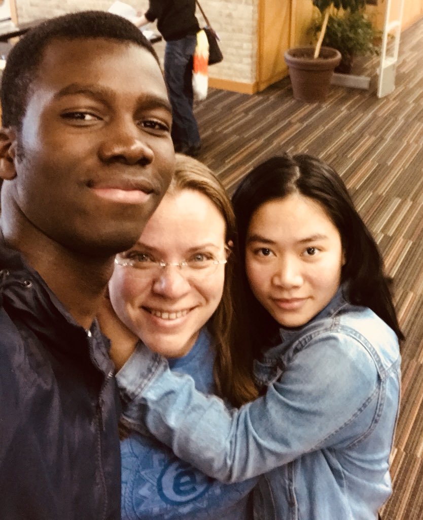 temabell's tweet photo. Nothing like see my #ESOL3 kiddos at college! So proud of how #ELsCan @AnneArundelCC @GBHSaacps @EngLangAcqAACPS https://t.co/6utDcZalSu