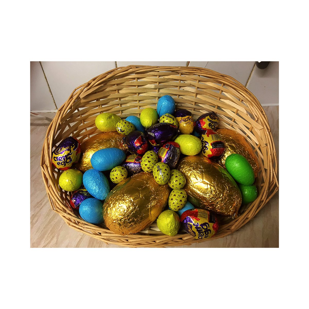 MoatTeaRooms's tweet photo. Don't forget! Tomorrow 10am-4pm the Cathedral Quarter are hosting an Easter egg hunt! We're all stocked up! #cathedralquarter #canterbury #canterburycathedral #themoattearooms #easter #easteregghunt #creamtea #tearooms #traditional @CathedralQt_Ct https://t.co/j1MttZt6na