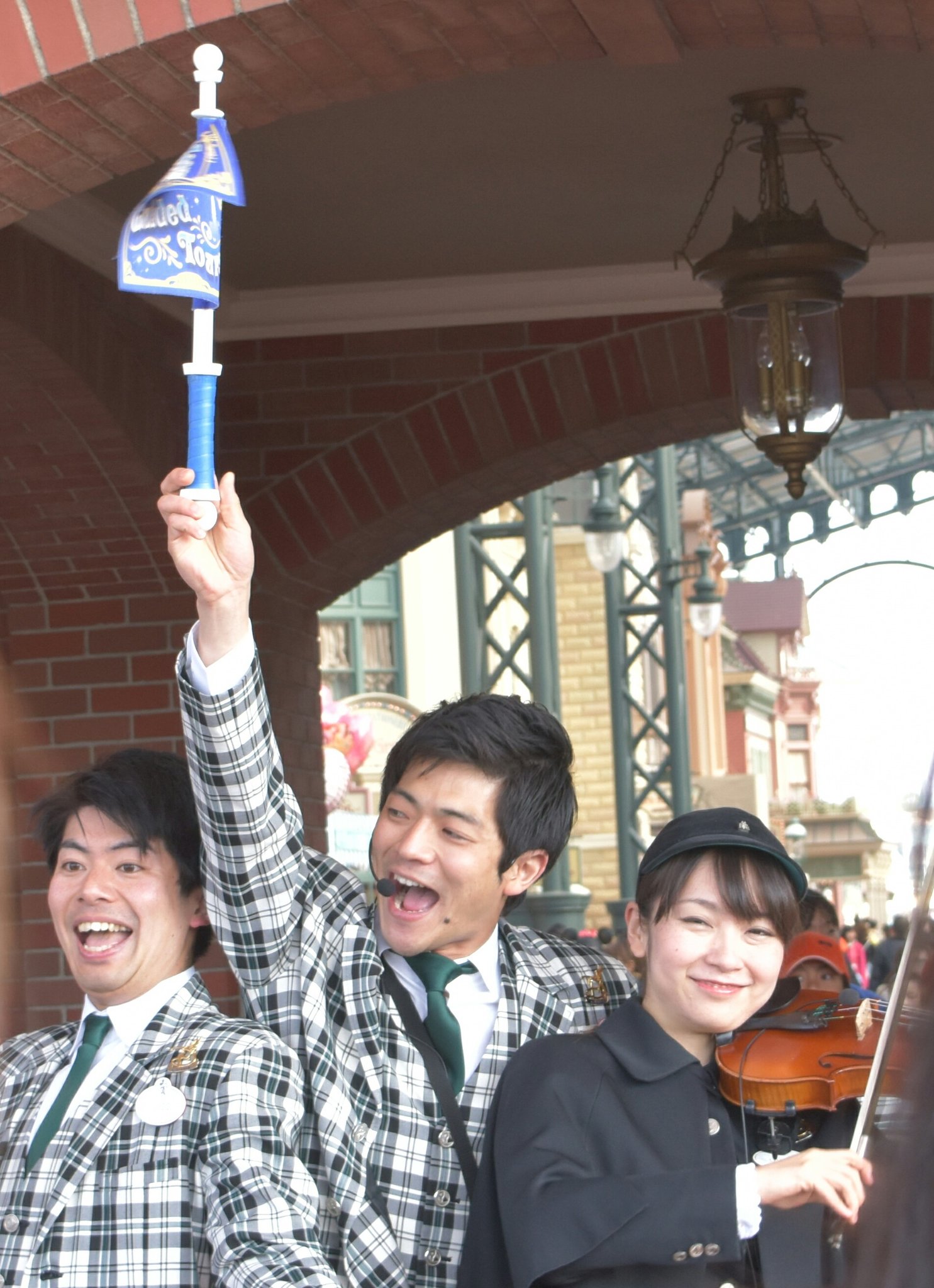 こみやま ありがとうジップン ジップンズームガイドツアー ヒトコトさん ダイドーくん オトワさん いってらっしゃい ジップズームガイドツアーでした ありますよ T Co 5mlgtdb11c Twitter