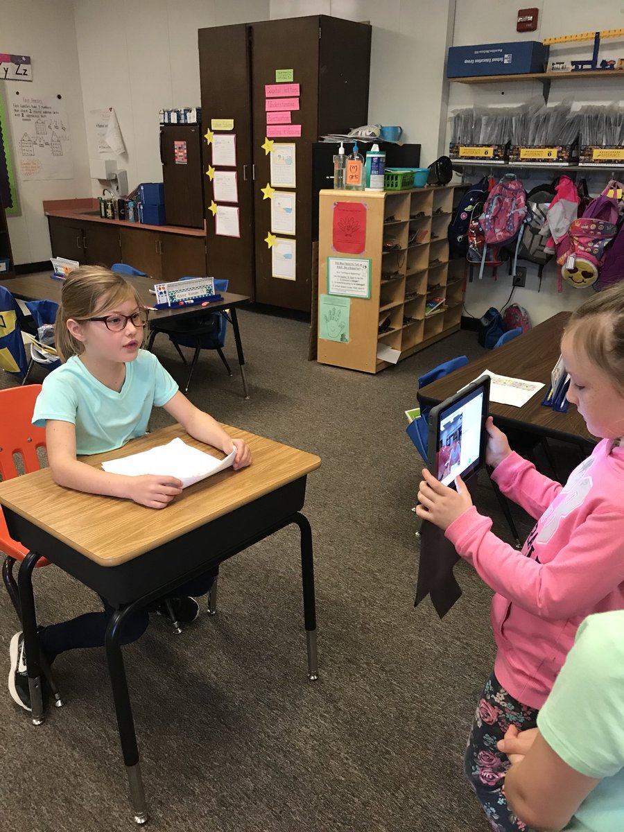 We used #flipgrid to record our book reviews! 🎬