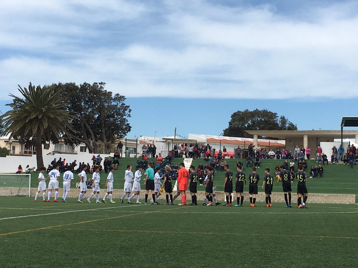 横浜fc 公式 No Twitter ジュニアユース戸塚u 15は 滞在6日目午前に予選第3戦 Vsvillarrealを闘い1 0 2 1 1 3で敗れました 午後に予選第4戦vssanfrancisco Atheticoに勝利するだけではなくゴールを量産しブロック2位での準々決勝進出を目指します アカデミー 横浜fc 公式 No Twitter ジュニアユース戸塚u 15は 滞在6日目午前に予選第3戦 Vsvillarrealを闘い1 0 2 1 1 3で敗れました 午後に予選第4戦vssanfrancisco Atheticoに勝利するだけではなくゴールを量産しブロック2位での準々決勝進出を目指します アカデミー