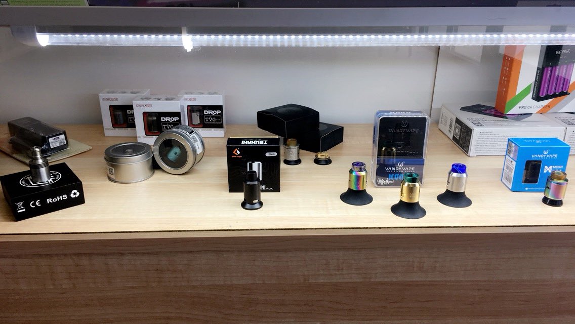 SmokeSmart2's tweet photo. SmokeSmart can be your one stop shop for Rda’s, cotton and wire. So come on by check them out! #vape #vapenation #Cotton https://t.co/rqMJn9OaIf