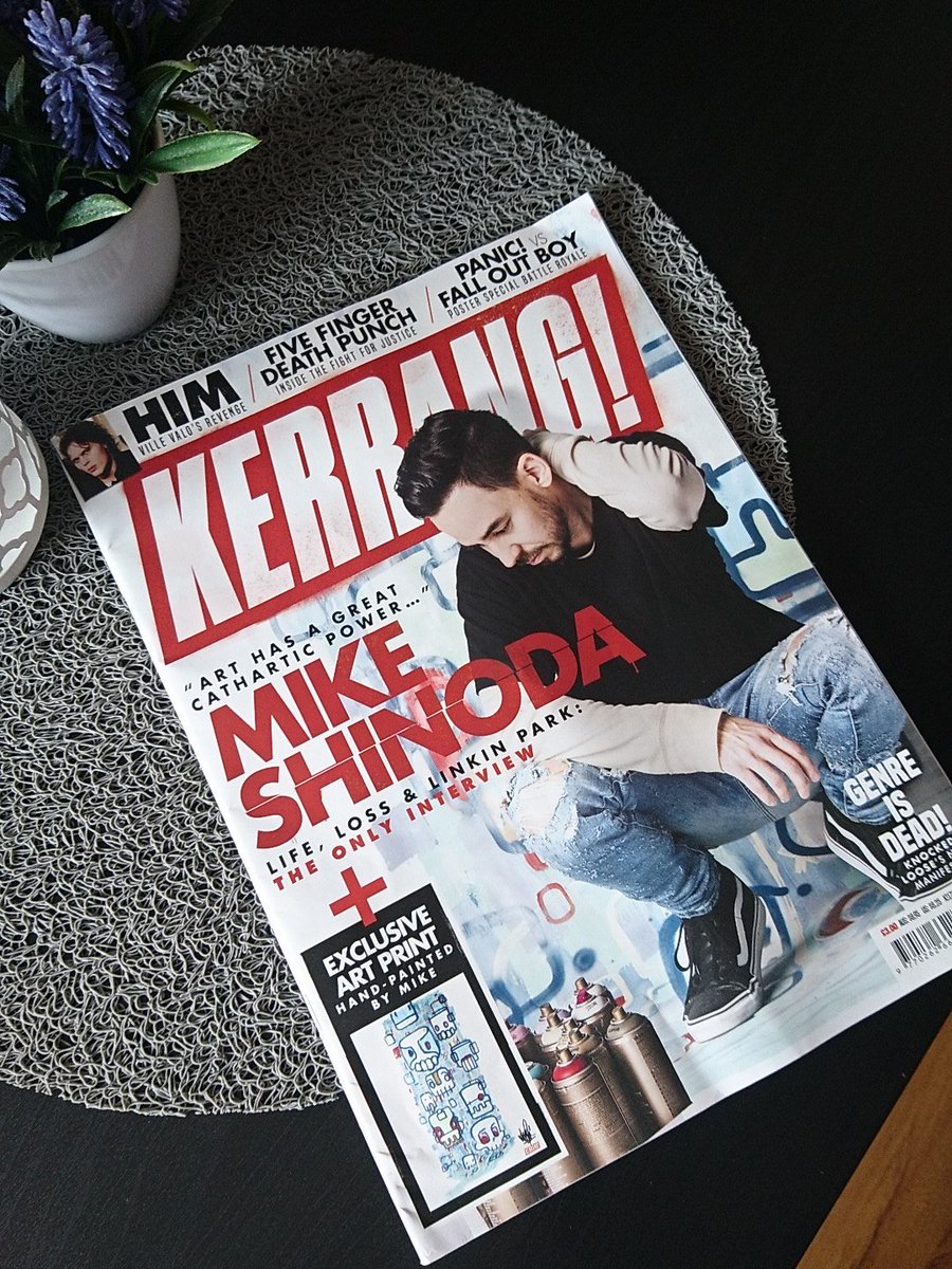 unserhsv's tweet photo. @KerrangMagazine just came to Poland🇵🇱
I wish I was as strong as he is - @mikeshinoda - multi-talented and very creative man. 
Looking forward to new album #PostTraumatic
I think it will be SZTOS🔥😁
Fingers crossed for you Mike 👊
Can't wait to see you on stage again! https://t.co/D3l1abTSZl