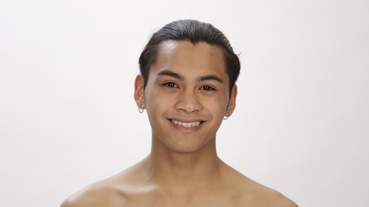 ImmaAmadiva's tweet image. Can’t handle beauty, but masculinity is not that hard I guess #dragqueen #amadiva #outofdrag #realness #promolook