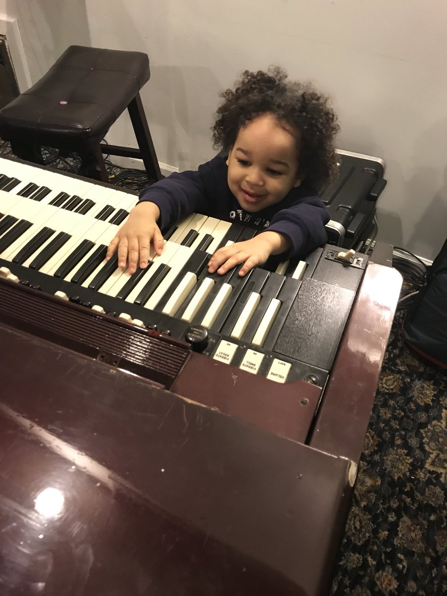 terrencecharles's tweet photo. Look who wanted to play in Service this afternoon! #NicktheGreat https://t.co/MtagZNb511