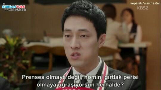 koresevimlisi1's tweet photo. Günde 252662 kez yemek yediğimi gören annem 😂; https://t.co/5Lh6Q6oniw