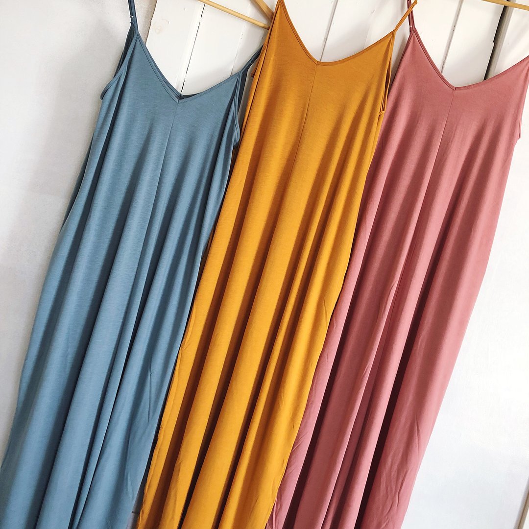 The Velvet Suitcase (VelvetSuitcase_) Twitter