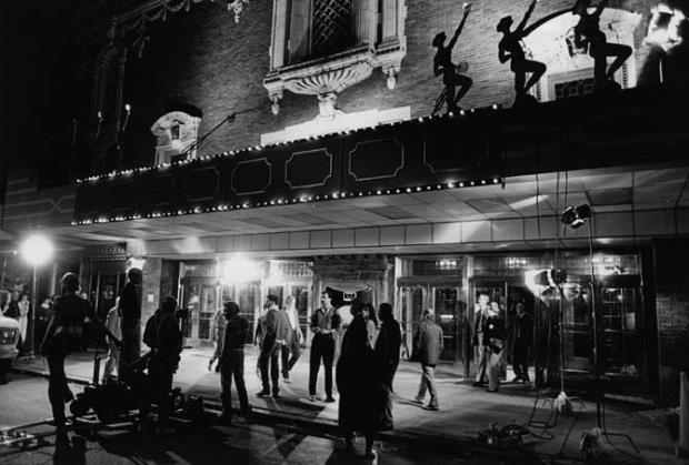 Happy #flashbackfriday! Here is a beautifully lit photo of the front of the Byrd Theater on Cary Street during the filming of an anti-litter trailer sponsored by the state Division of Litter Control in 1987! #RIchmondStories #RVA #Carytown