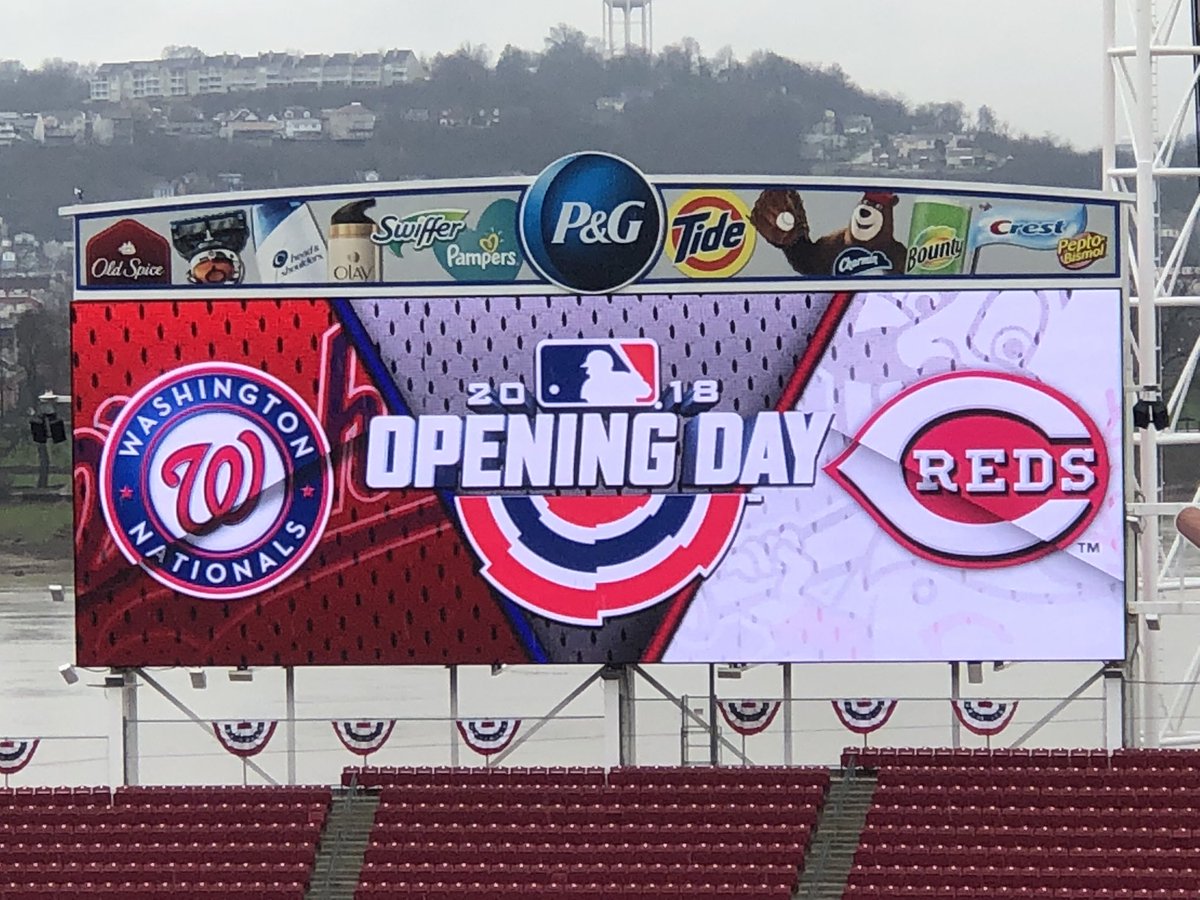 HomefieldMobile's tweet photo. Join us in Cincinnati for the Cincinnati Reds Opening Day 2018 Block Party, followed by the first game of the season! https://t.co/HaiPsiVU1y