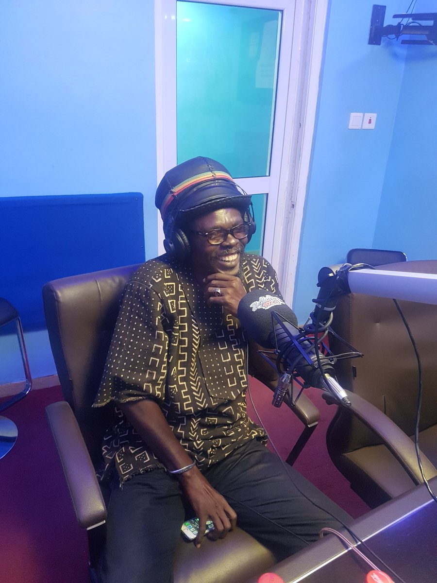 zylofon1021fm's tweet photo. @BlackSantino is our guest in the studio today on the #blackpot Segment with @Blakkrasta https://t.co/jaujiLPQUv