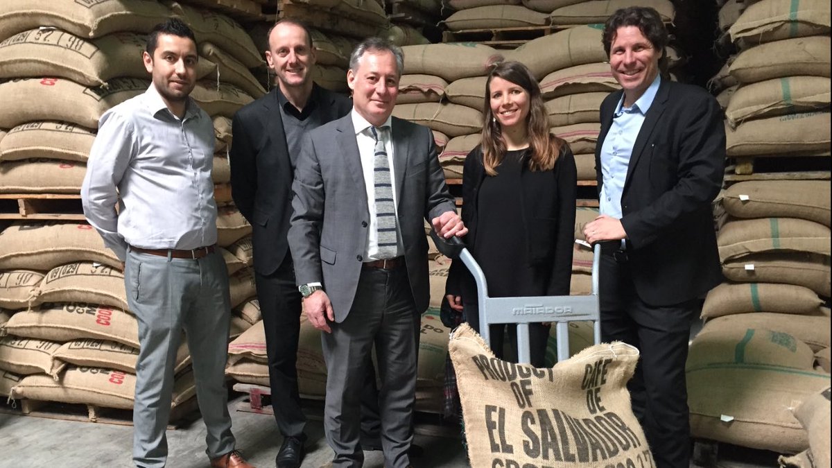 EDF_RegionSud's tweet photo. Atour d’un café ☕️@cafehenryblanc fait confiance pour sa fourniture de #gaz à @EDF_PACA et Techsim, filiale de @dalkia pour sa #solution #énergétique pour l’#azote de son site https://t.co/efqwwdkaIB