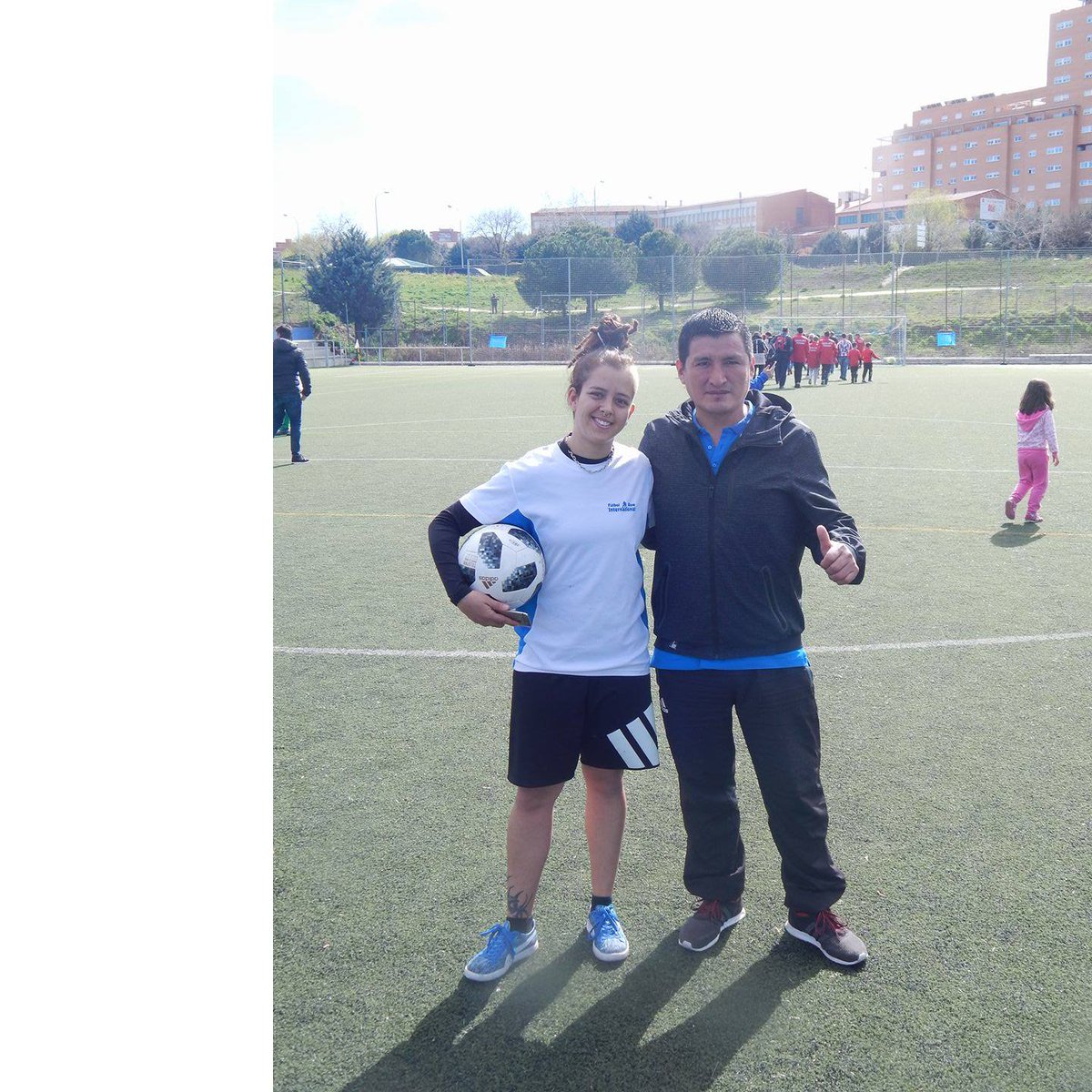 ainarisuarbitro's tweet photo. El deporte ofrece grandes oportunidades con #ainarisuarbitro y  @ainarisuarbitro  Genial con @freestyle_smile https://t.co/yq5HJ5kFPG