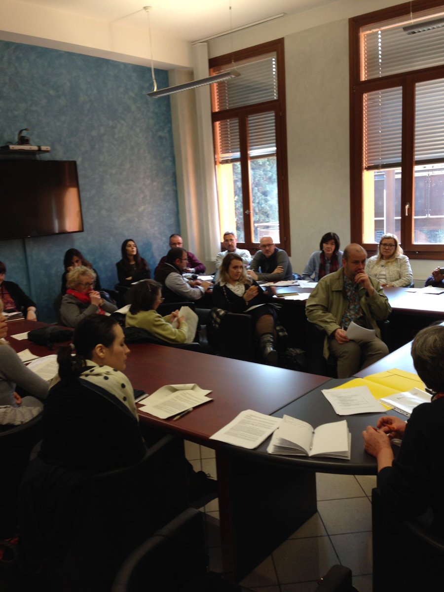 pandpas's tweet photo. The second training event in Padua:the Local Action Plan of the Municipality of Bagnoli di Sopra is starting to take shape in all its parts:
#reception #training #volunteering #work. 
The plan is an indispensable tool for operators and for the writing of calls. #pandpasproject https://t.co/d9SyGRUysB