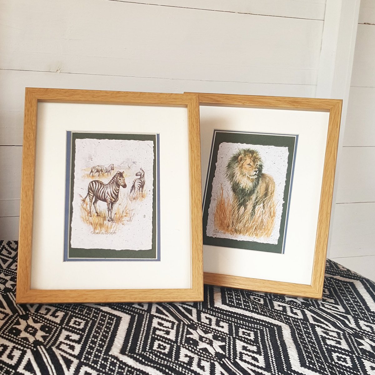 InteriorAfrika's tweet photo. #eastersale! Artwork from South Africa  💕 with frame 22 x 27cm. Now £24.95 each (RRP £29.99). Offered on social media first (we can only post within the UK) and will be released on our website to the public tomorrow! Message us if you would like one 😀 https://t.co/NcHVpBRuzD