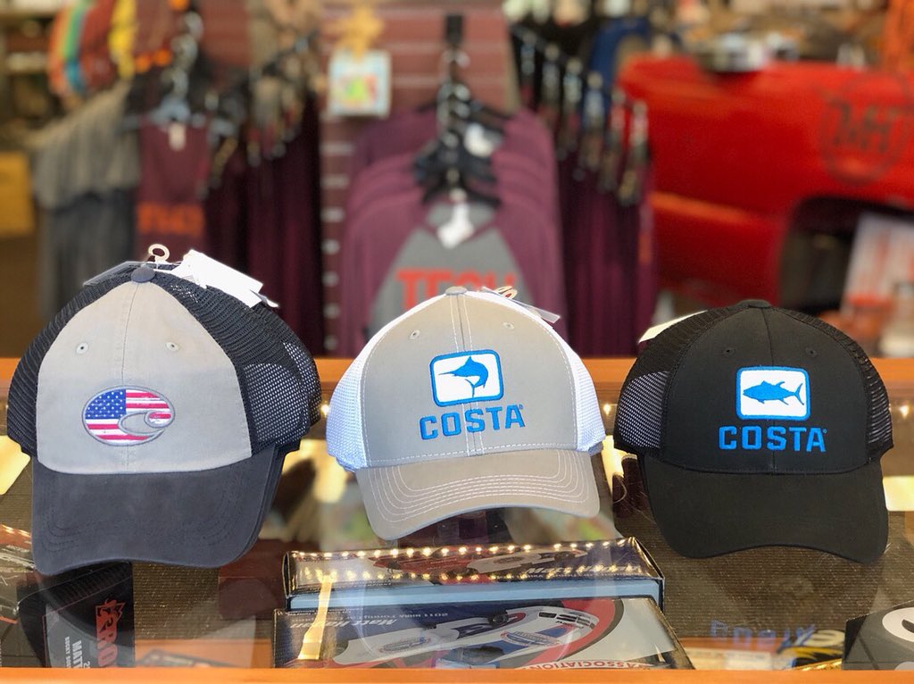 MattHaganStore's tweet photo. NEW at MHO! We have a lot of new styles in our Costa apparel line-up! 🇺🇸️🐟 From hats to shirts, sunglasses to lanyards, we've got you covered 😎
•
#MattHaganOutdoors #Costa #SeeWhatsOutThere https://t.co/yLaFzfUEnL