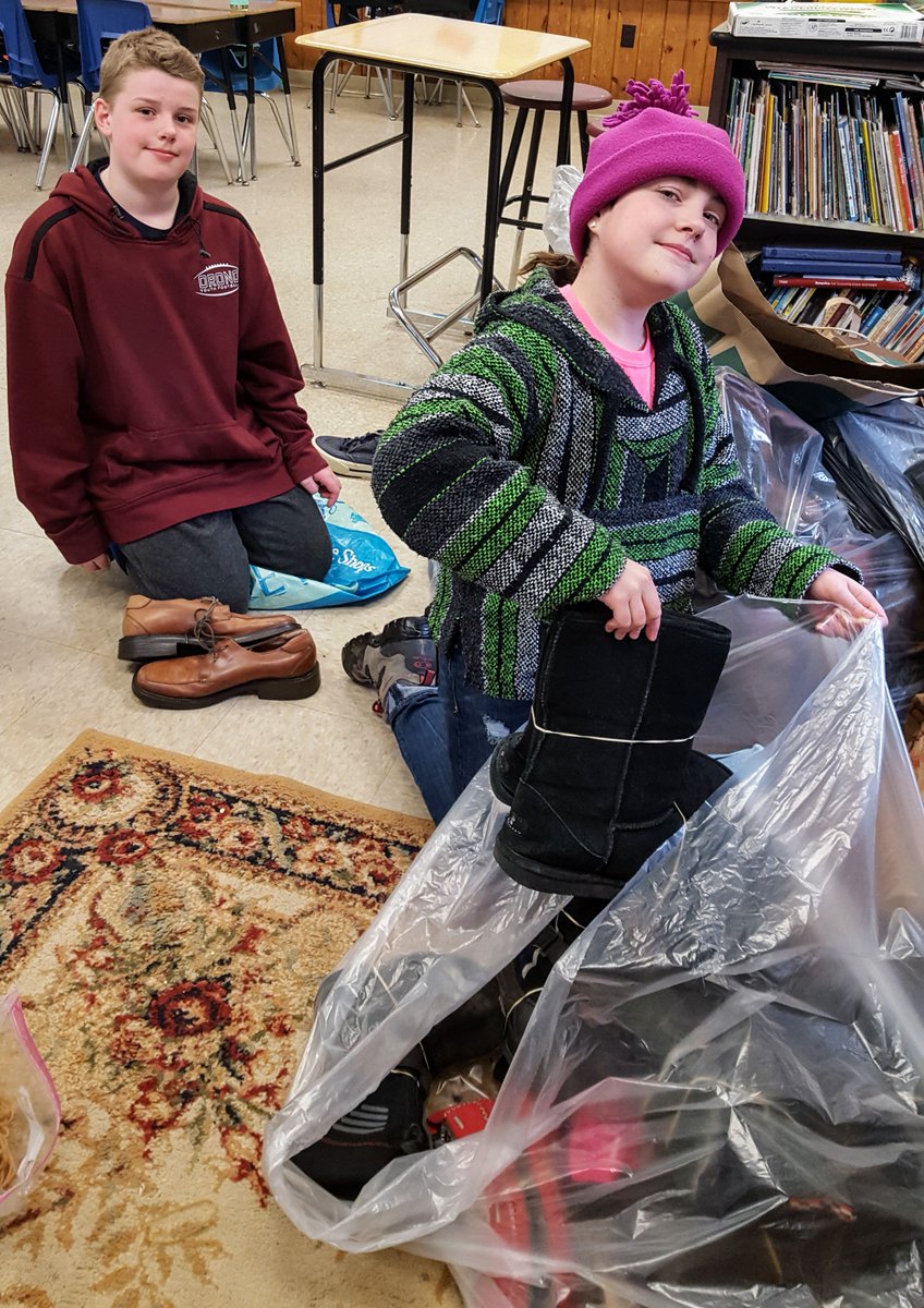 rsu_26's tweet photo. Student Council Co-President JB &amp; Representative AS packing shoes for the #CARINGSOLESCHALLENGE! We're collecting until April 27th! Join the Town of Orono, University Credit Union, &amp;  OTO Kiwanis in this project! JB is #ASAmazing! He packed 8 bags today! https://t.co/QW5obD0Pvv https://t.co/W3v0Qi4gE9