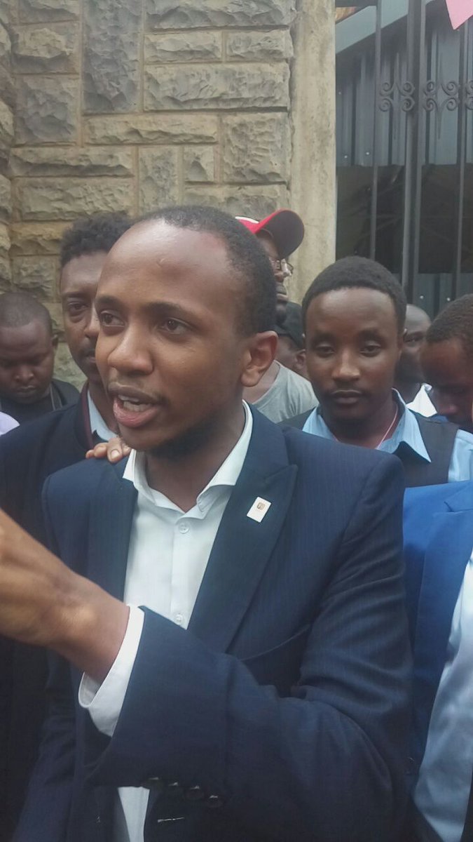 abigaeldiana's tweet image. #NationalStudentsMarch #UniversityStudentsSpeak #LecturersStrike #JusticeForEvans 
@Omogo_Snr @ibra_shalle @KennyWangari1