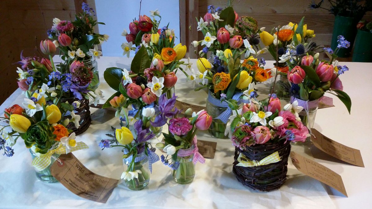 wildnchicflower's tweet photo. Easter is here and we're @VintageandveryNice tomorrow, Assembly Rooms Chichester 10am to 4pm. Do come along and treat yourself to something floral - Happy Easter everyone! https://t.co/8SJ9lGskwB
