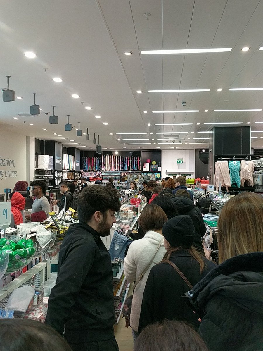 OliSHills's tweet photo. Day 32 in the @Primark queue, people are beginning to gnaw on each other for any sort of sustainance #prayforoli https://t.co/qc5bAByFdk