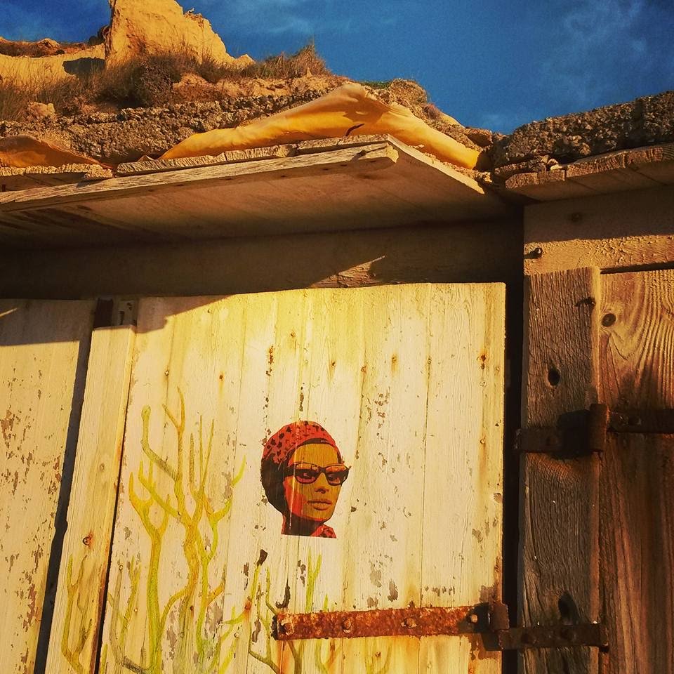 StreetArtCinema's tweet photo. Italian actress Sophia LOREN by artist @mouseandhouse in #Ibiza , #Spain 
#streetartcinema #streetart #street #art #urbanart #arteurbano
#cinema #culture #SophiaLoren #Italia #Actress #Cinephilia #Cinephile https://t.co/dOYpDm4zfI