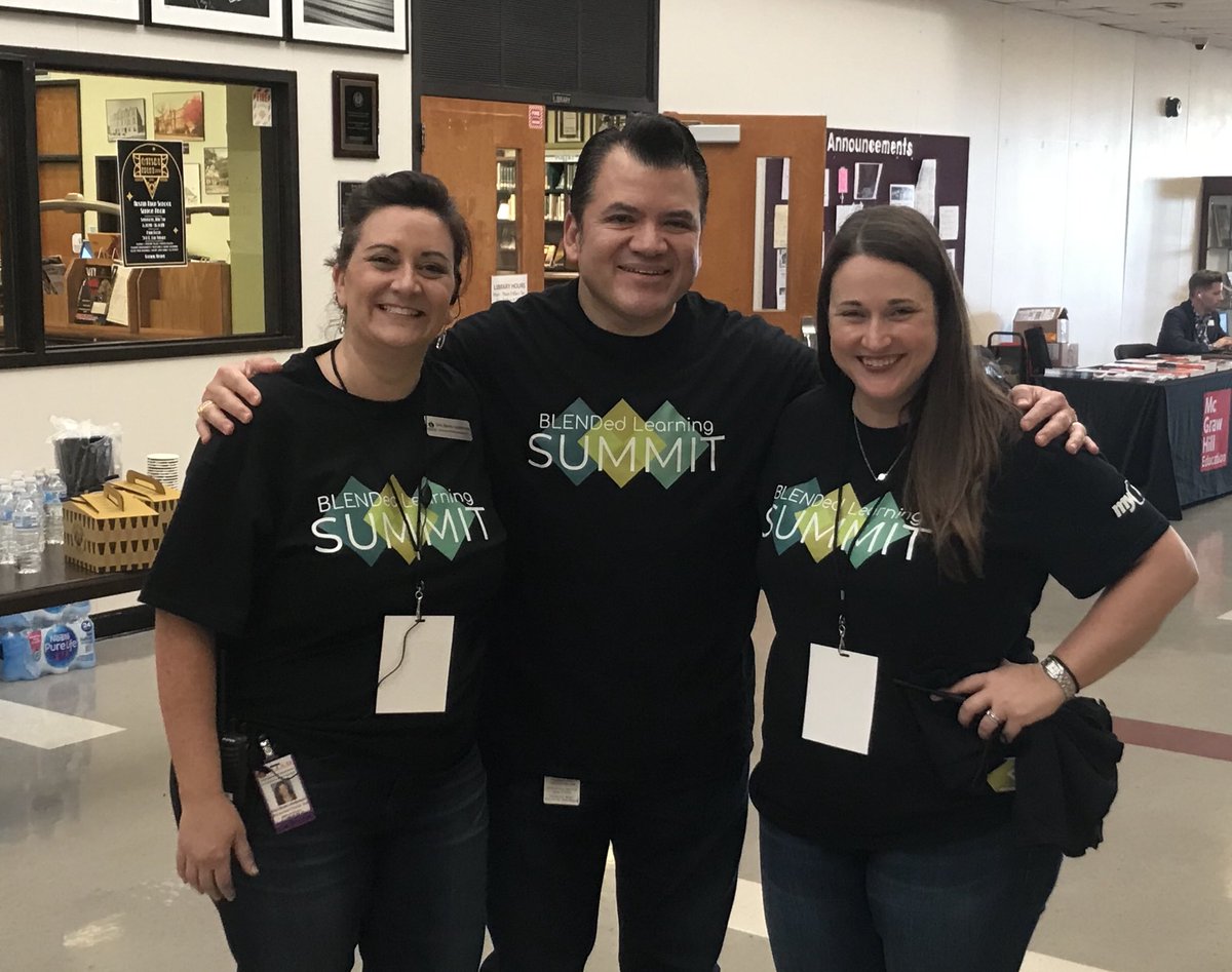 Seeing amazing Austin ISD teachers in action with @AISDSupt, @AISD_Reinvent, and @ErinBown1 at the BLENDed Learning Summit #BLENDIFY