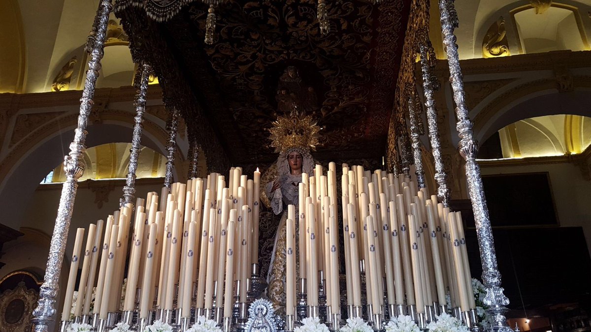 elllamadorcsr's tweet photo. Ya ha salido La O #SSantasevilla2018 #TDSCofrade https://t.co/MHqxbUBbh3