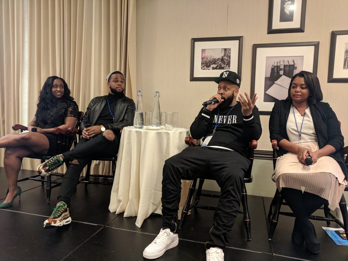 ColumbiaBBSA's tweet image. "I've lost everything I could lose but I didn't care because I loved what I was doing." -LowKey. Real talk about what it takes to be an entrepreneur: TED Talks at today's Elevate conference. @Columbia_Biz @iam_kj @jihanthompson @KoolestKidOut @LowKeyUHTN @DussePalooza