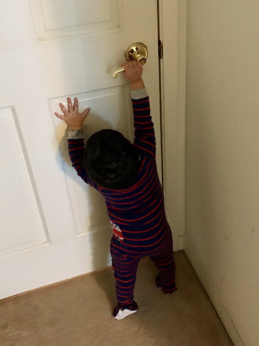 WeeBabyTall's tweet photo. Skynet begins to learn at a geometric rate. It becomes self-aware 2:14 AM. https://t.co/sTpaN6pbxx