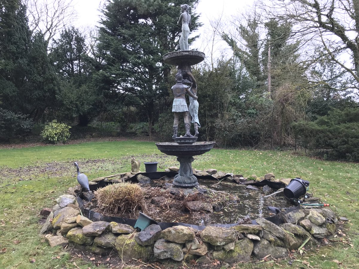 MGGardens's tweet photo. Tonight Matthew I’m going to be...... a fountain! https://t.co/wLlg9O2HG9