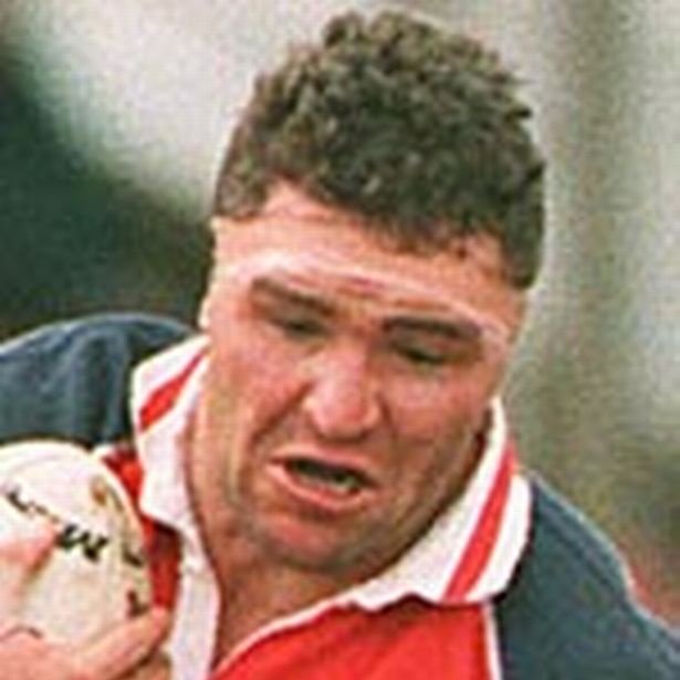 Poundey15's tweet image. #NewProfilePic #TurnTwitterScarlet @scarlets_rugby #perego #