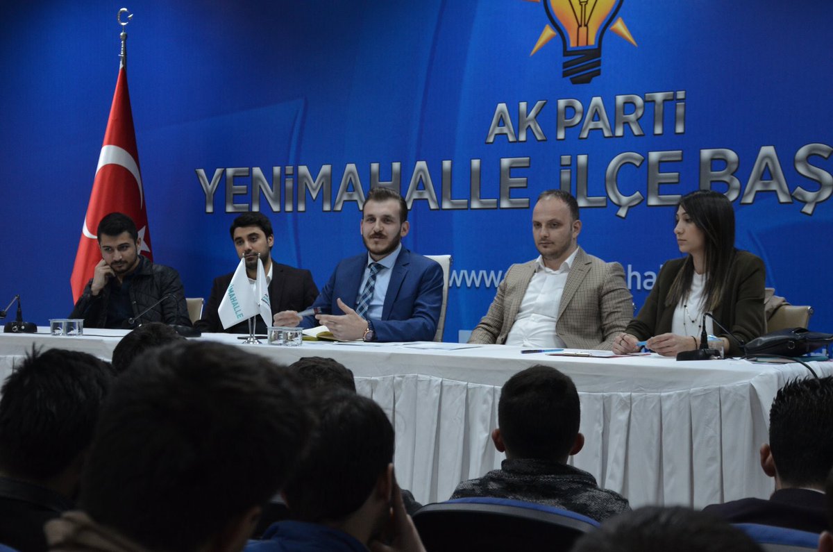 akgenclikymhlle's tweet photo. Kıymetli İl Başkan Yardımcımız Sn. @ynsemreozdmr Başkanımızın katılımlarıyla haftalık Olağan Yönetim Kurulu toplantımızı gerçekleştirdik. @mecertas @kurtcancelebi @fatihmataraci https://t.co/DsRK5gXodI