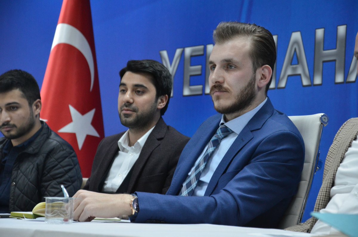 akgenclikymhlle's tweet photo. Kıymetli İl Başkan Yardımcımız Sn. @ynsemreozdmr Başkanımızın katılımlarıyla haftalık Olağan Yönetim Kurulu toplantımızı gerçekleştirdik. @mecertas @kurtcancelebi @fatihmataraci https://t.co/DsRK5gXodI